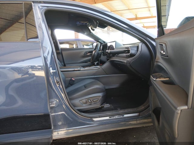 2026 Toyota CROWN NIGHTSHADE 照片 5