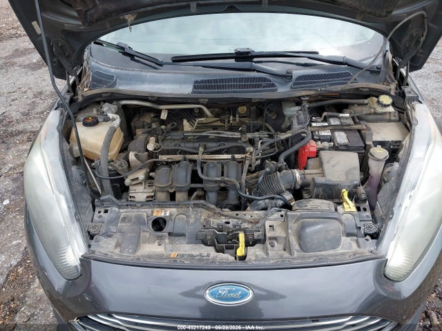 2015 FORD FIESTA SE 照片 10
