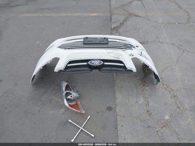 صورة مصغرة 12 لـ 2015 FORD C-MAX HYBRID SE