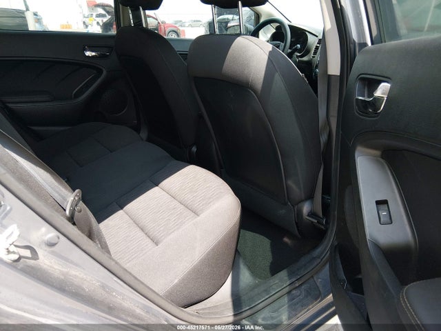 2016 KIA FORTE LX — фото 8