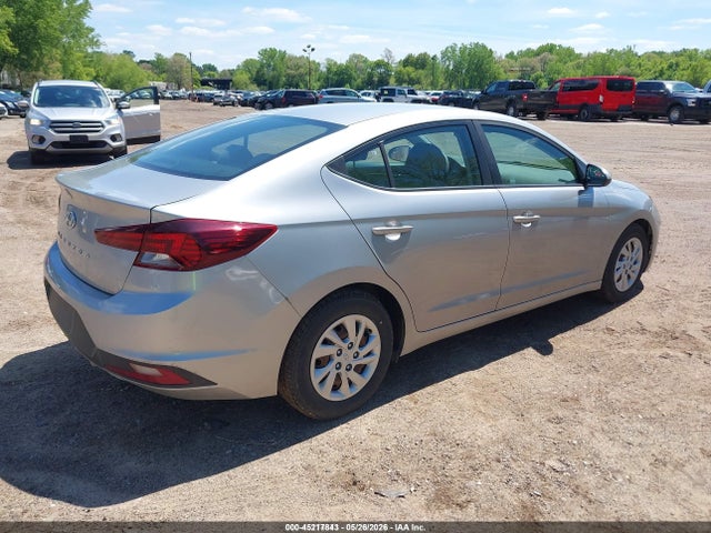 2020 Hyundai ELANTRA SE 照片 4