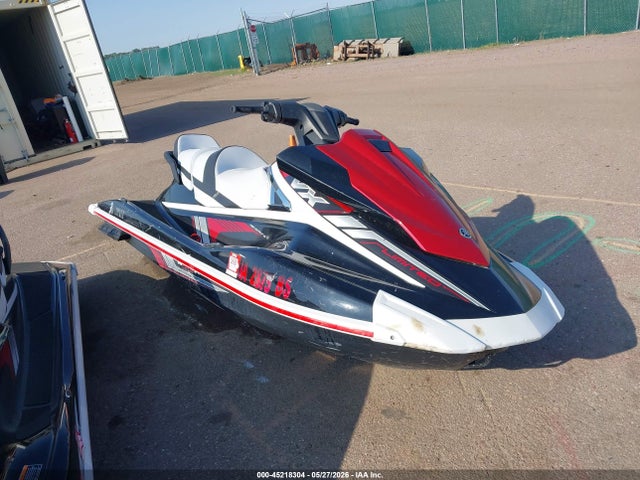 2018 YAMAHA VX 