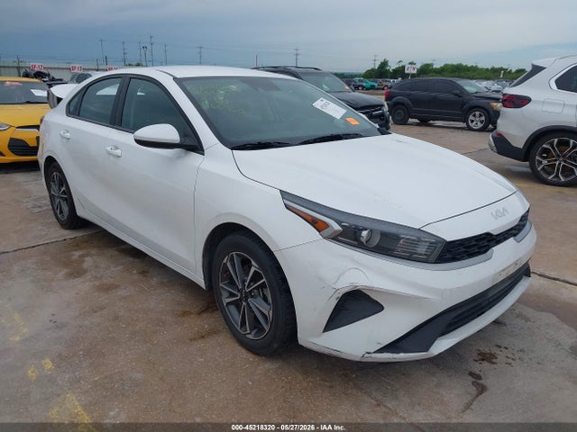 2022 KIA FORTE LXS