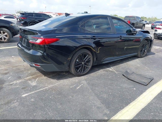 2025 Toyota CAMRY SE photo 4