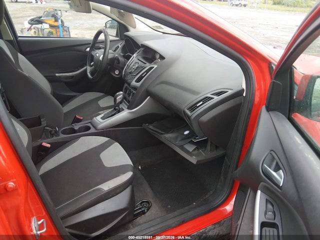 2012 FORD FOCUS SE 照片 5
