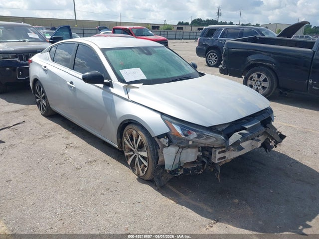 2020 Nissan ALTIMA SR FWD 照片 1