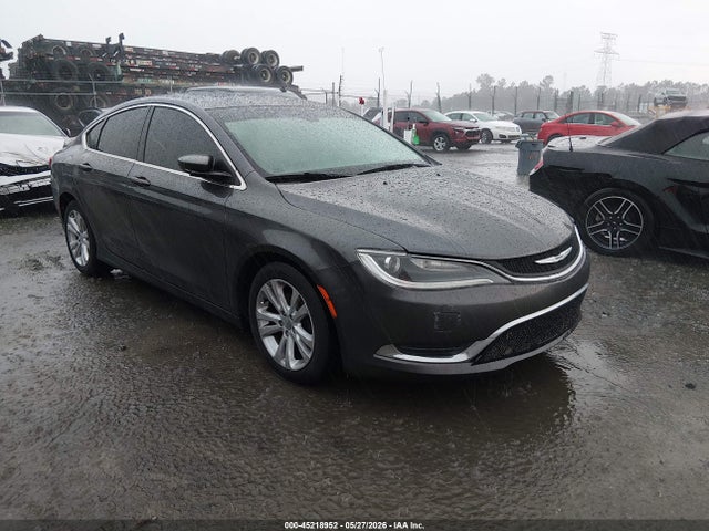 2015 Chrysler 200 LIMITED — фото 6