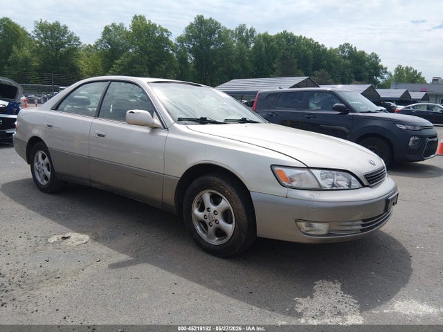صورة 1 لـ 1999 Lexus ES 300