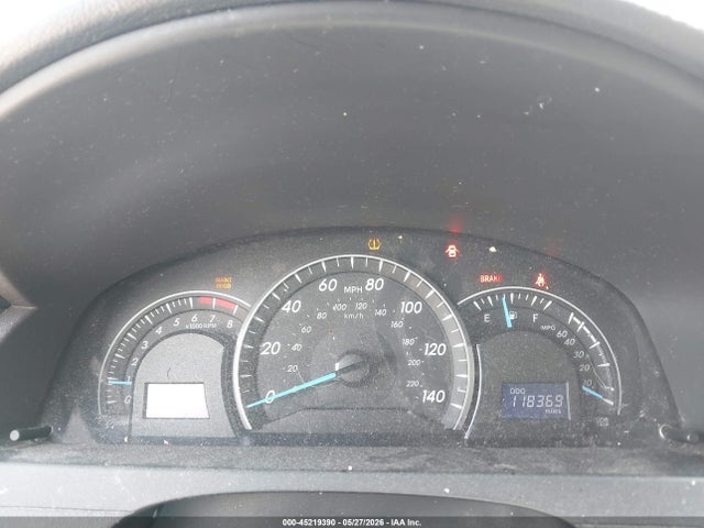 2013 Toyota CAMRY LE photo 7