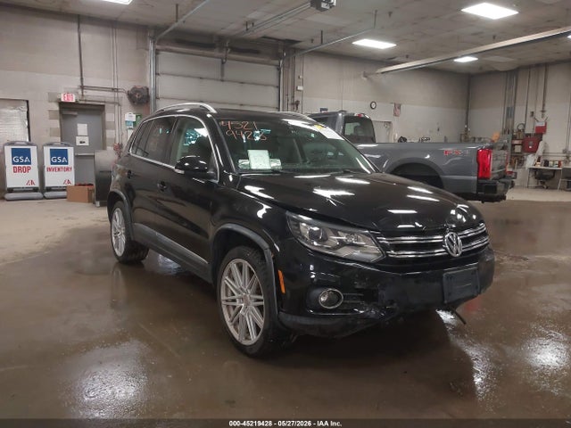 2016 VOLKSWAGEN TIGUAN SEL