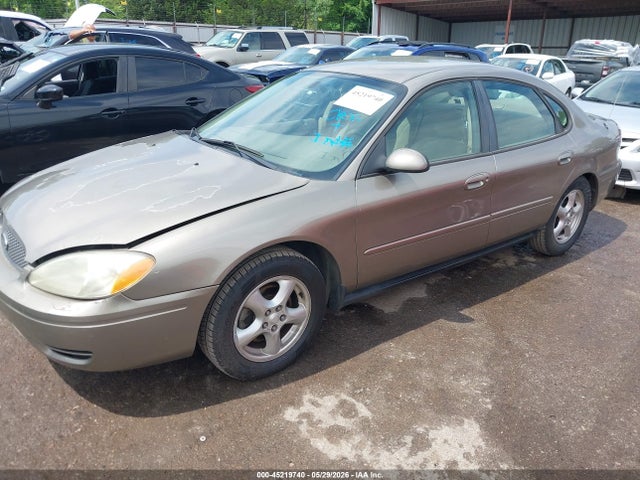 2004 FORD TAURUS SE 照片 2