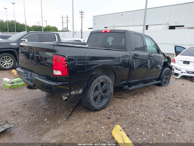 صورة 4 لـ 2017 RAM 1500 EXPRESS 4X4 6'4 BOX