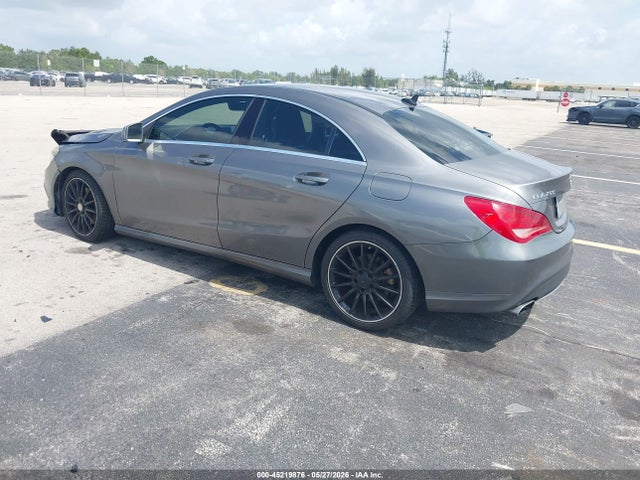 صورة 3 لـ 2014 Mercedes-BENZ CLA
