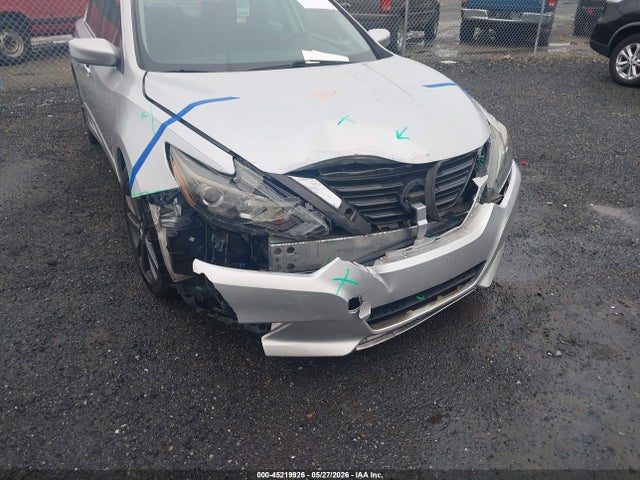 2016 Nissan ALTIMA 2.5 SR 照片 6