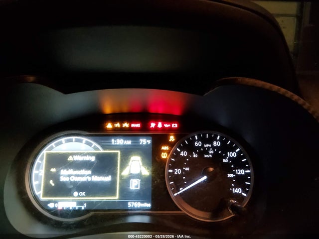 2025 Nissan VERSA 1.6 SV 照片 7
