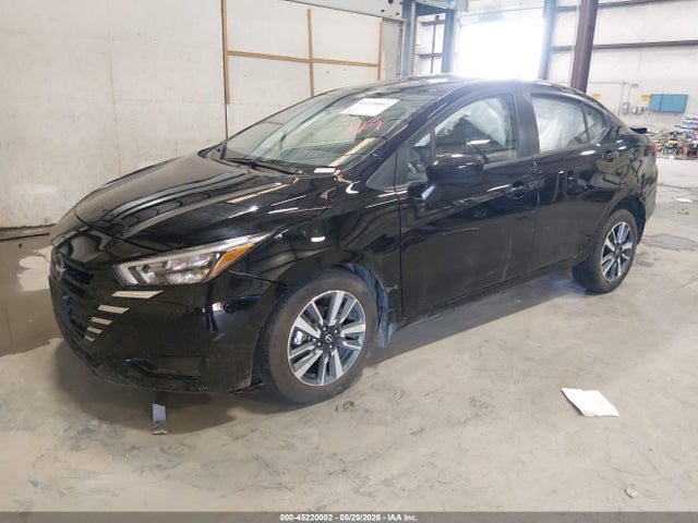 2025 Nissan VERSA 1.6 SV 照片 2