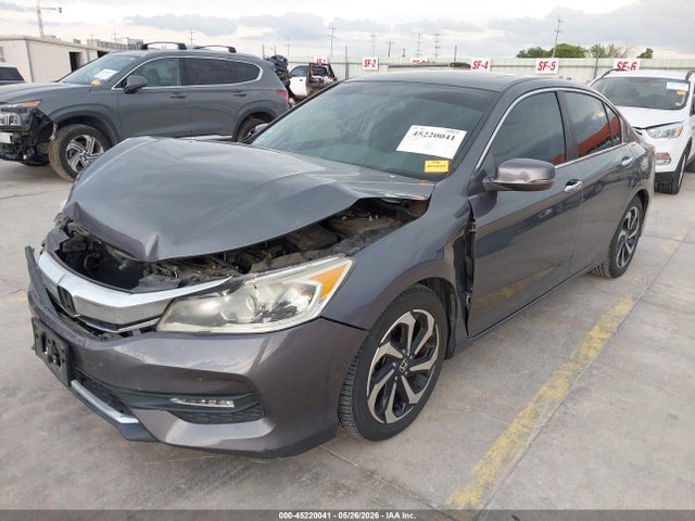 2017 Honda ACCORD EX photo 2