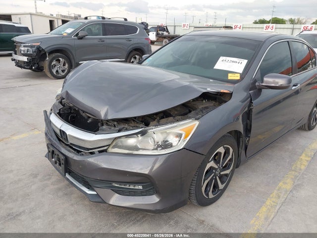 2017 Honda ACCORD EX photo 6