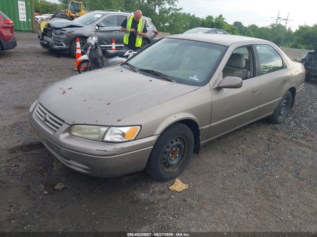 صورة 2 لـ 1999 Toyota CAMRY LE