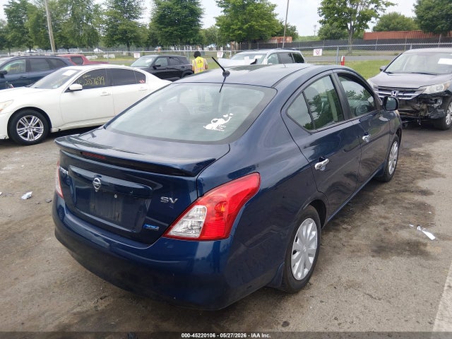 2013 Nissan VERSA 1.6 SV 照片 4