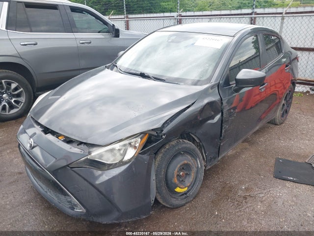 صورة 2 لـ 2017 Toyota YARIS IA