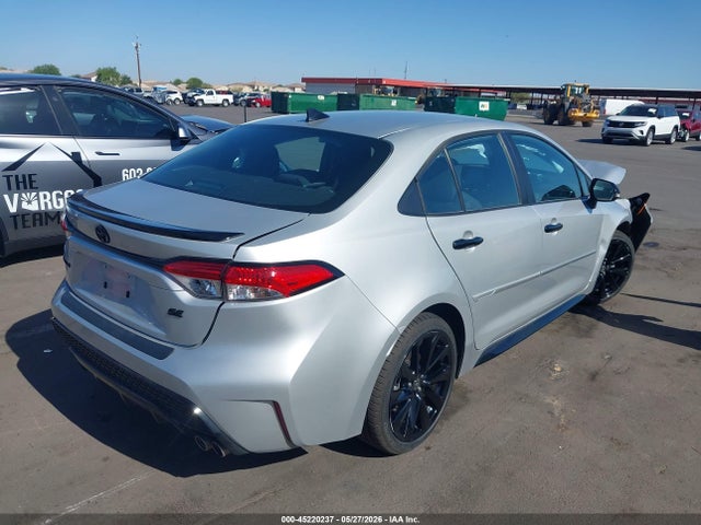 2022 Toyota COROLLA SE NIGHTSHADE EDITION photo 4