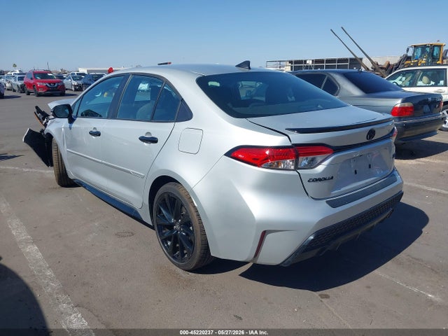 2022 Toyota COROLLA SE NIGHTSHADE EDITION photo 3