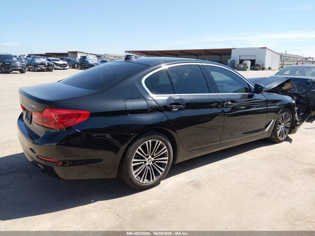 2019 BMW 530I 13