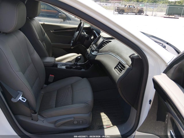 2018 Chevrolet IMPALA 1LT photo 5