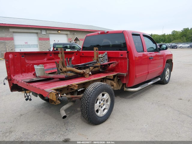 2009 Chevrolet SILVERADO 1500 LT — фото 4