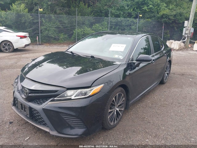 2019 Toyota CAMRY SE 照片 2
