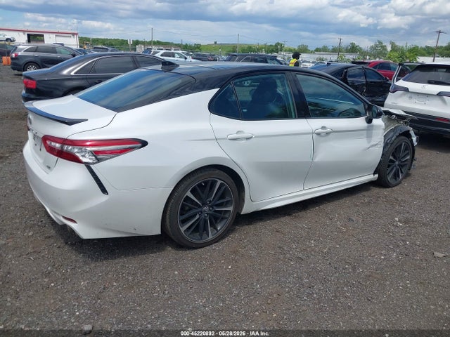 2019 Toyota CAMRY XSE — фото 4
