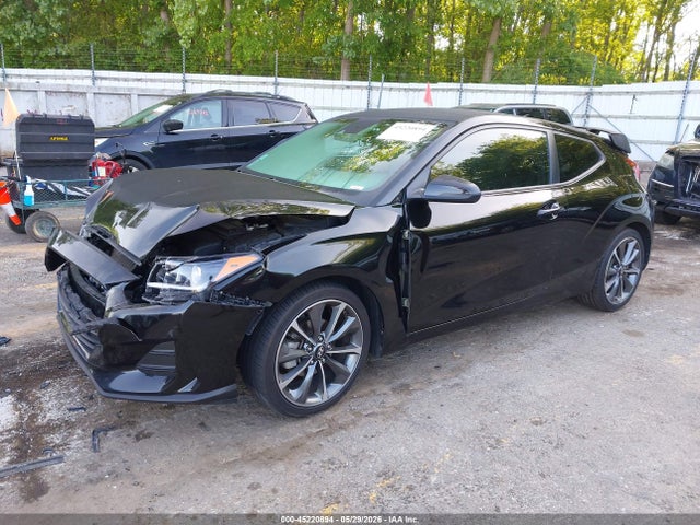 صورة 2 لـ 2020 Hyundai VELOSTER 2.0 PREMIUM