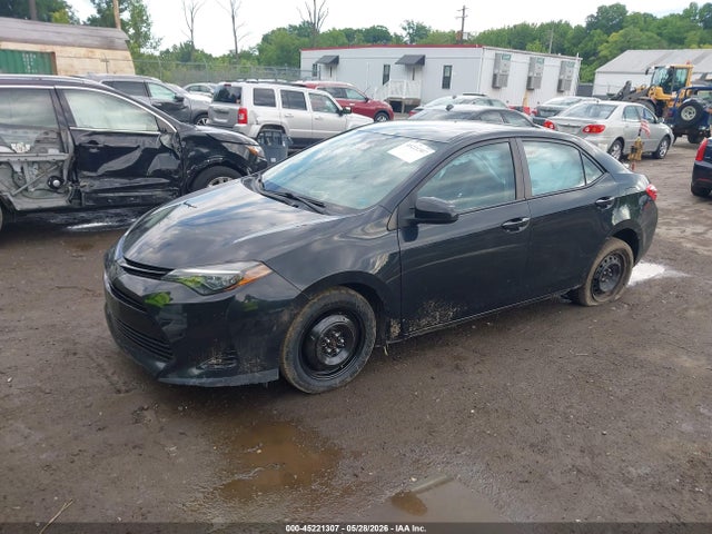 2018 Toyota COROLLA LE 照片 2