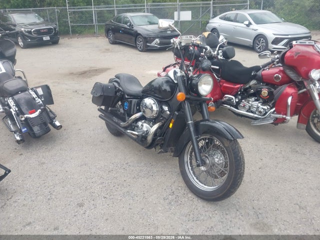 2002 HONDA VT750 CDB