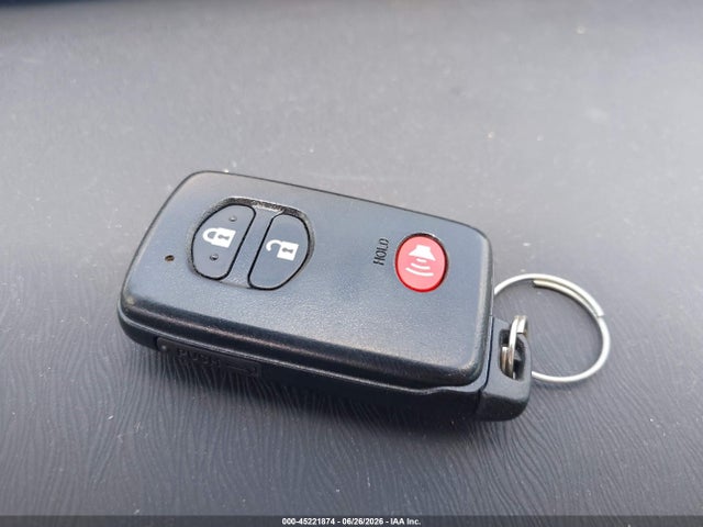 2015 Toyota PRIUS 缩略图 11