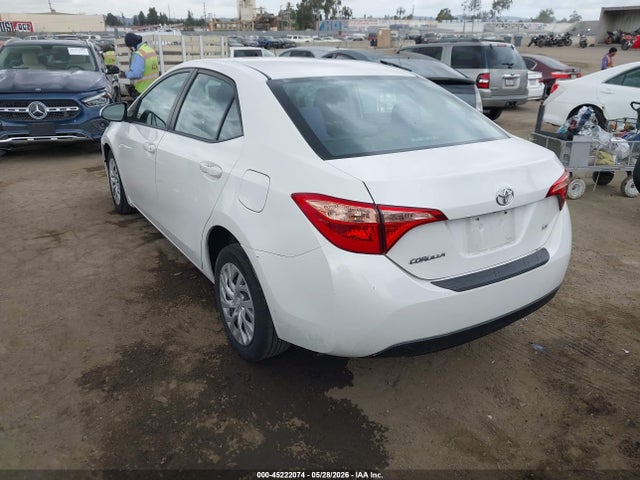 صورة 3 لـ 2018 Toyota COROLLA LE