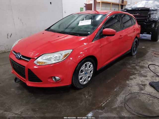 FORD FOCUS SE - 2