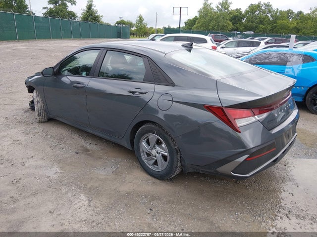 2025 Hyundai ELANTRA SE 照片 3