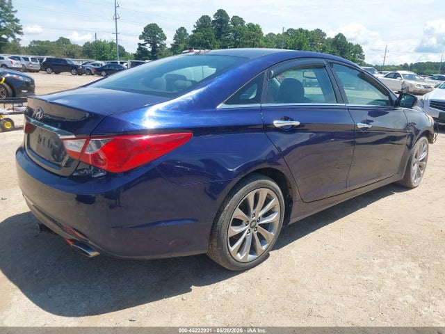2013 Hyundai SONATA SE — фото 4