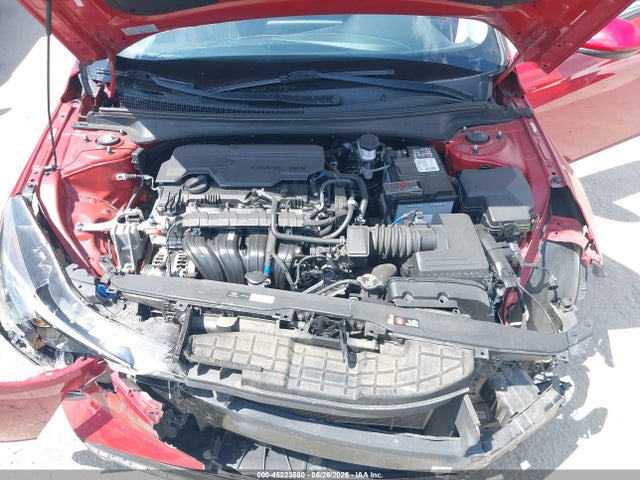 صورة 10 لـ 2021 Hyundai ELANTRA SEL