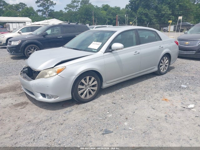 2011 Toyota AVALON LIMITED 照片 2