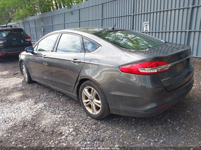 FORD FUSION SE - 3