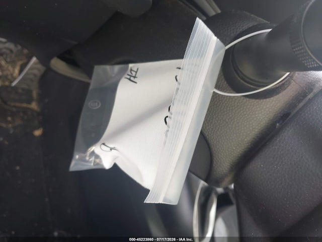 2017 KIA SOUL thumbnail 12