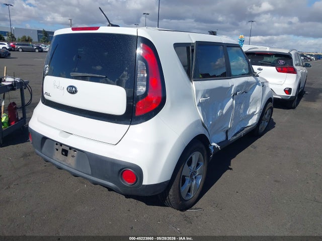 2017 KIA SOUL photo 4