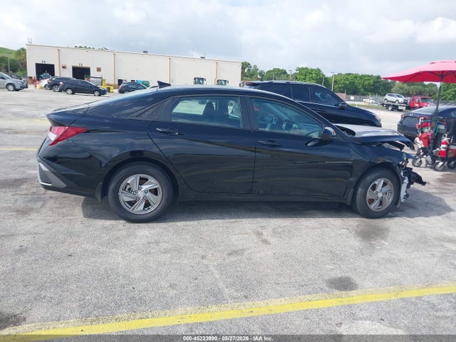 2026 Hyundai ELANTRA SE 缩略图 13