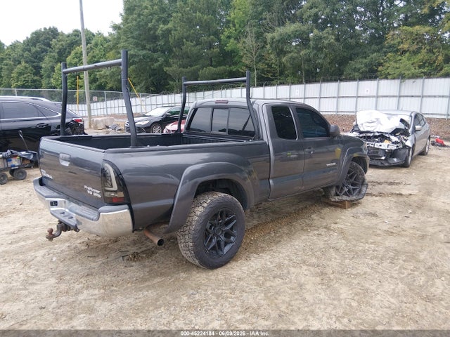 2013 Toyota TACOMA PRERUNNER V6 photo 4