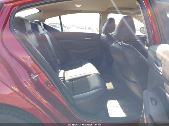 صورة 8 لـ 2019 Nissan ALTIMA 2.5 SR