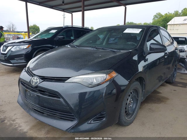 2017 Toyota COROLLA LE — фото 2
