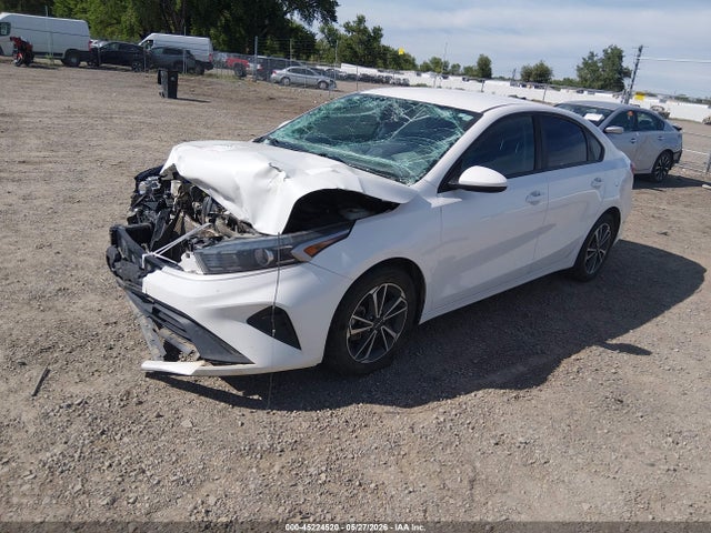 2022 KIA FORTE LXS 照片 2